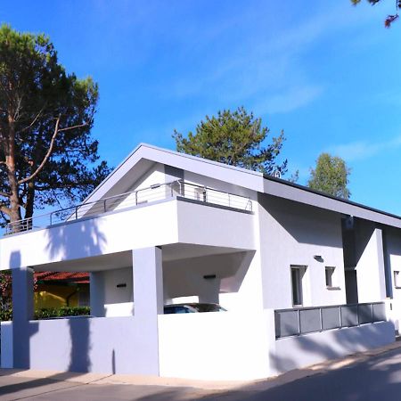 Villa Lisa Bibione Exterior photo